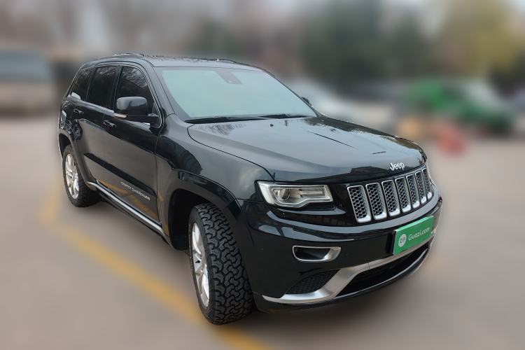 Used Jeep Grand Cherokee 2015 3.6L Flagship Prestige Edition Front Right 45 Deg