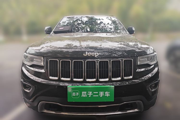 Used Jeep Grand Cherokee 2015 3.0TD Diesel Comfort Navigation Edition Front
