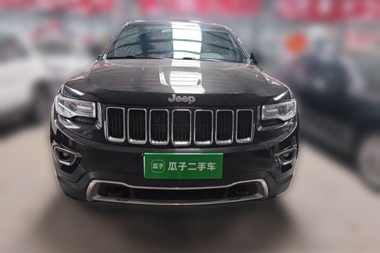 Used Jeep Grand Cherokee 2015 3.0L Comfort Navigation Edition Front