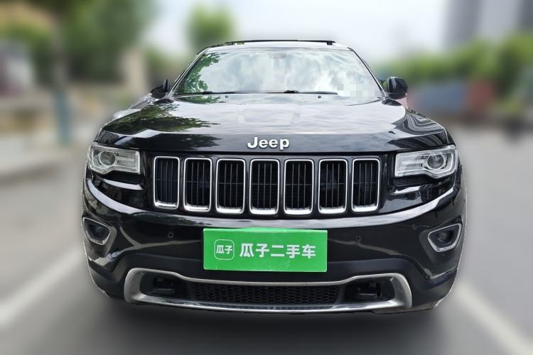 Used Jeep Grand Cherokee 2015 3.0TD Diesel Comfort Navigation Edition Front