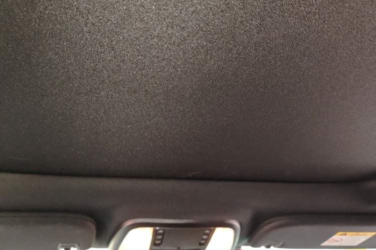 Used Jeep Grand Cherokee 2015 3.0L Elite Navigation Edition Headliner