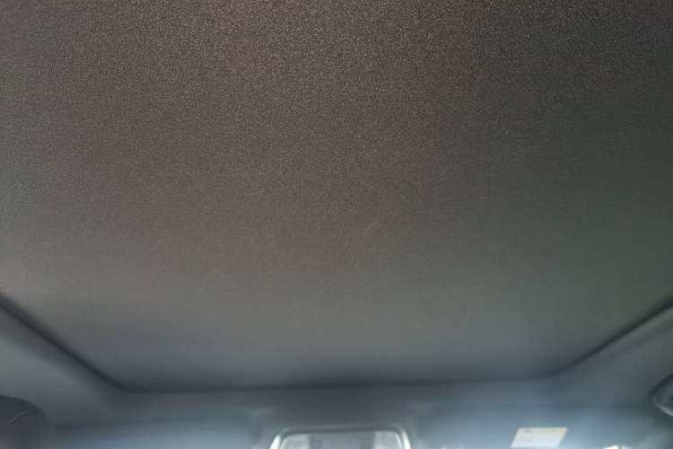 Used Jeep Grand Cherokee 2015 3.0TD Diesel Comfort Navigation Edition Headliner
