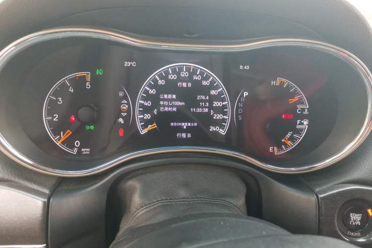 Used Jeep Grand Cherokee 2015 3.0TD Diesel Comfort Navigation Edition Instrument Cluster