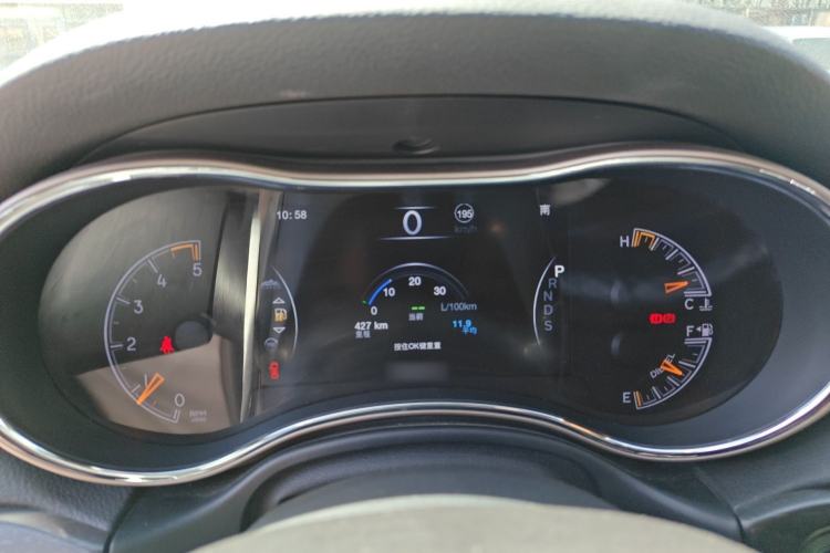 Used Jeep Grand Cherokee 2015 3.0TD Diesel Elite Navigation Edition Instrument Cluster