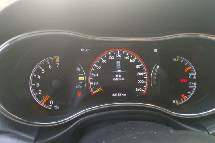 Used Jeep Grand Cherokee 2015 3.0L Comfort Navigation Edition Instrument Cluster