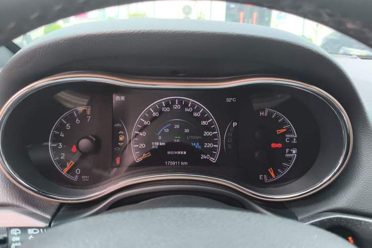 Used Jeep Grand Cherokee 2015 3.0L Elite Navigation Edition Instrument Cluster