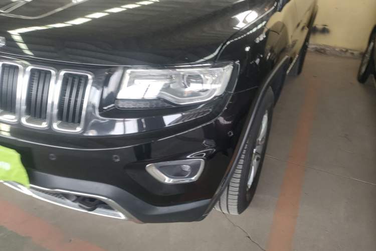 Used Jeep Grand Cherokee 2015 3.0L Elite Navigation Edition Left Front Headlight
