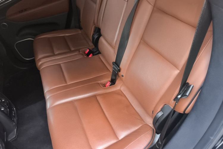 Used Jeep Grand Cherokee 2015 3.6L Flagship Prestige Edition Left Rear Seat