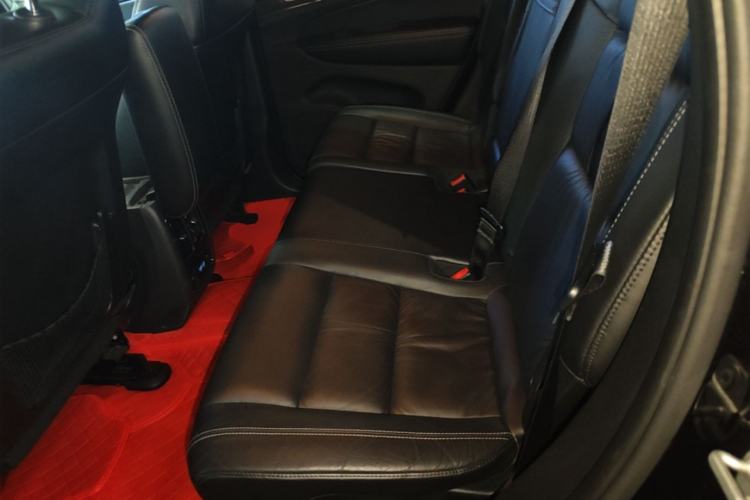 Used Jeep Grand Cherokee 2015 3.0L Comfort Navigation Edition Left Rear Seat