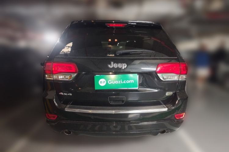 Used Jeep Grand Cherokee 2015 3.6L Luxury Navigation Edition Rear