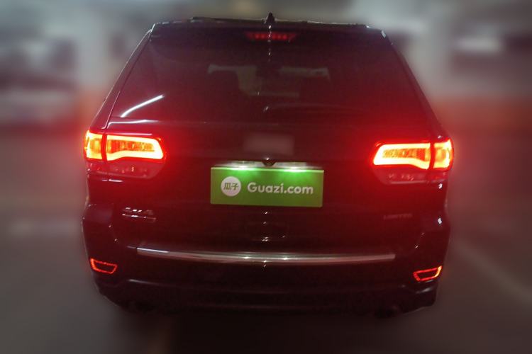 Used Jeep Grand Cherokee 2015 3.0TD Diesel Comfort Navigation Edition Rear