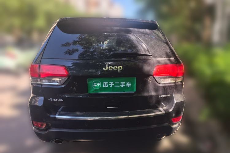 Used Jeep Grand Cherokee 2015 3.0L Comfort Navigation Edition Rear