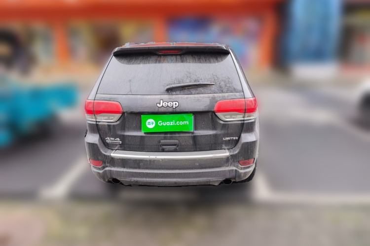 Used Jeep Grand Cherokee 2015 3.0TD Diesel Comfort Navigation Edition Rear