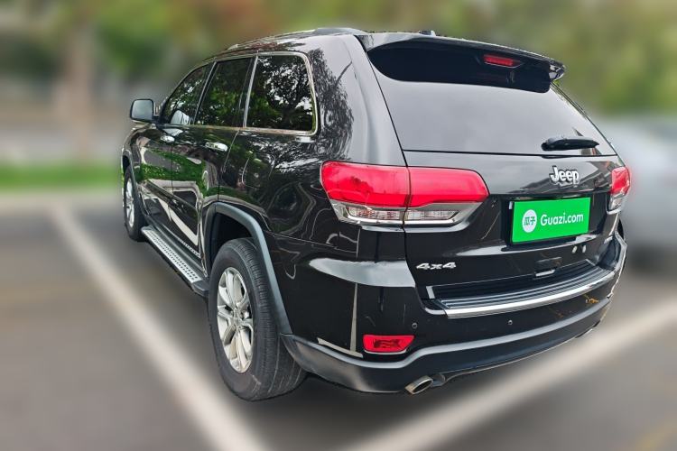 Used Jeep Grand Cherokee 2015 3.0L Comfort Navigation Edition Rear Left 45 Deg