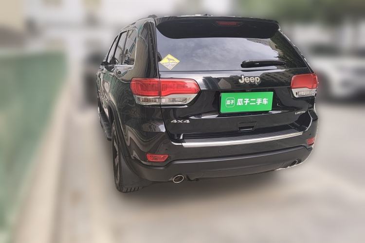 Used Jeep Grand Cherokee 2015 3.0L Elite Navigation Edition Rear Left 45 Deg