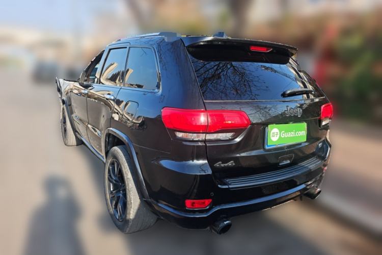 Used Jeep Grand Cherokee 2015 3.6L Luxury Navigation Edition Rear Left 45 Deg