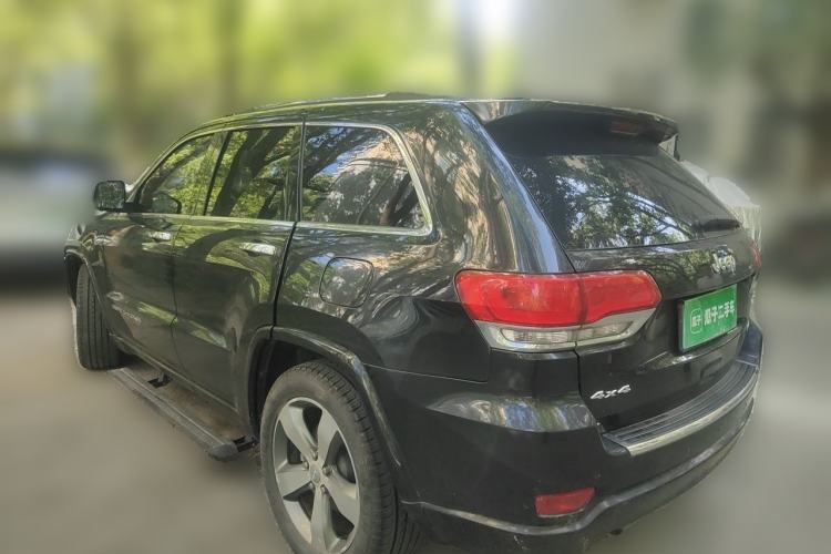 Used Jeep Grand Cherokee 2015 3.6L Luxury Navigation Edition Rear Left 45 Deg