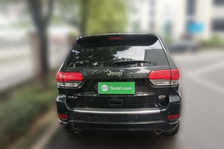 Used Jeep Grand Cherokee 2015 3.6L Luxury Navigation Edition Rear