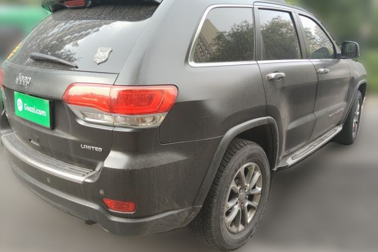 Used Jeep Grand Cherokee 2015 3.0L Comfort Navigation Edition Rear Right 45 Deg
