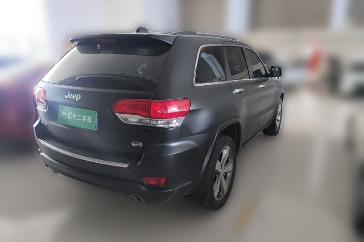 Used Jeep Grand Cherokee 2015 3.6L Elite Navigation Edition Rear Right 45 Deg