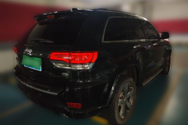 Used Jeep Grand Cherokee 2015 3.6L Elite Navigation Edition Rear Right 45 Deg