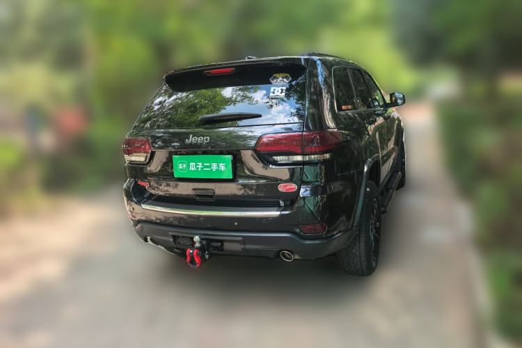 Used Jeep Grand Cherokee 2015 3.0L Comfort Navigation Edition Rear Right 45 Deg