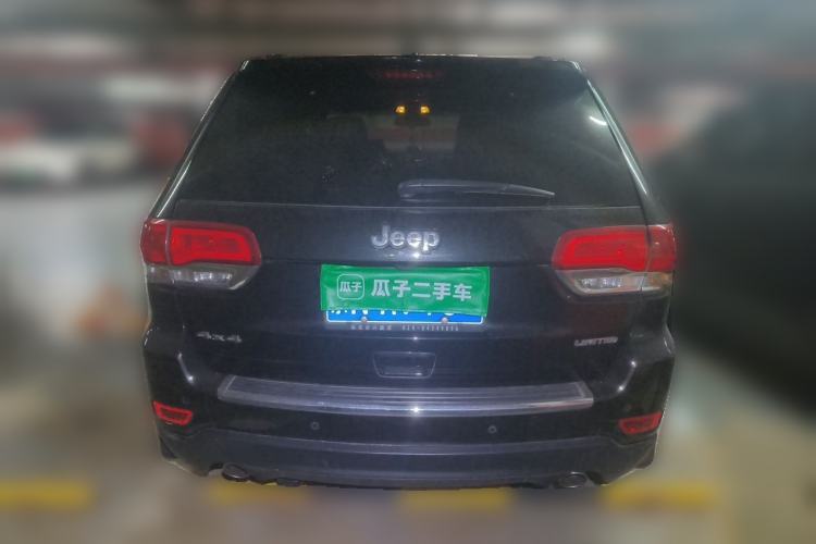 Used Jeep Grand Cherokee 2015 3.0L Comfort Navigation Edition Rear
