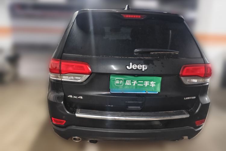 Used Jeep Grand Cherokee 2015 3.6L Elite Navigation Edition Rear