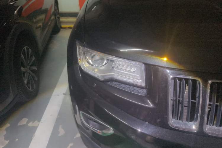 Used Jeep Grand Cherokee 2015 3.0L Comfort Navigation Edition Right Front Headlight