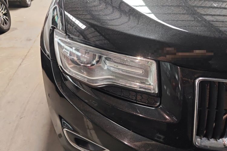 Used Jeep Grand Cherokee 2015 3.0L Comfort Navigation Edition Right Front Headlight