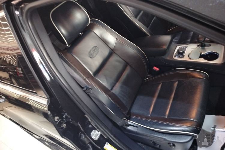 Used Jeep Grand Cherokee 2015 3.6L Luxury Navigation Edition Right Front Seat