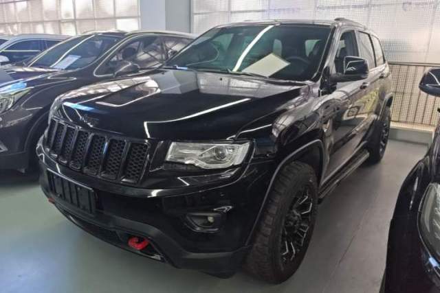 Used Jeep Grand Cherokee 2015 3.0L Comfort Navigation Edition