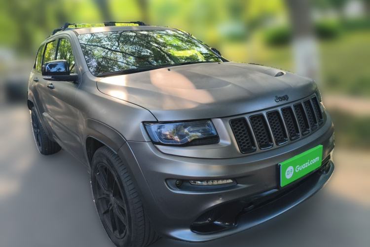 Used Jeep Grand Cherokee 2015 3.0L Comfort Navigation Edition Front Right 45 Deg