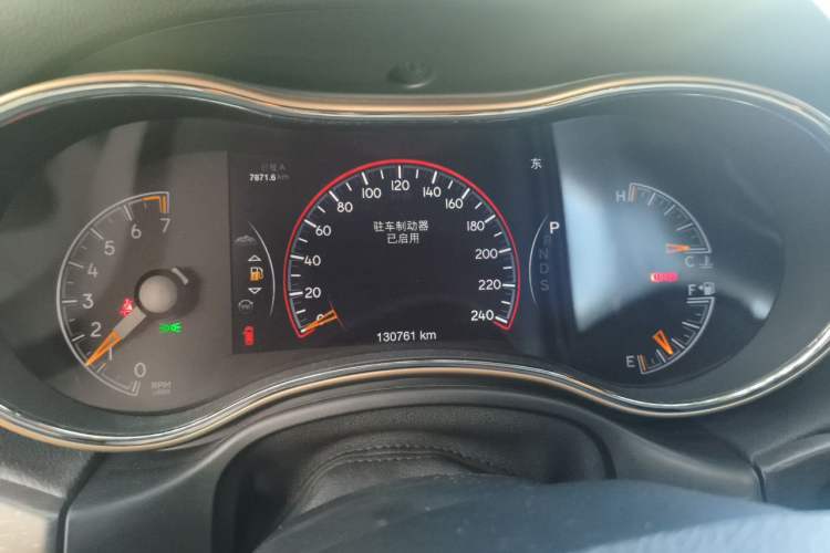 Used Jeep Grand Cherokee 2015 3.0L Comfort Navigation Edition Instrument Cluster