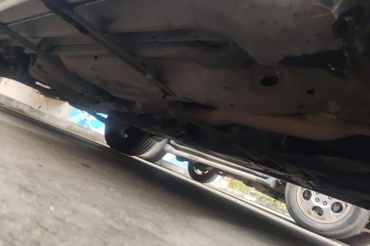 Used Jeep Grand Cherokee 2015 3.0TD Diesel Elite Navigation Edition Chassis Front Right