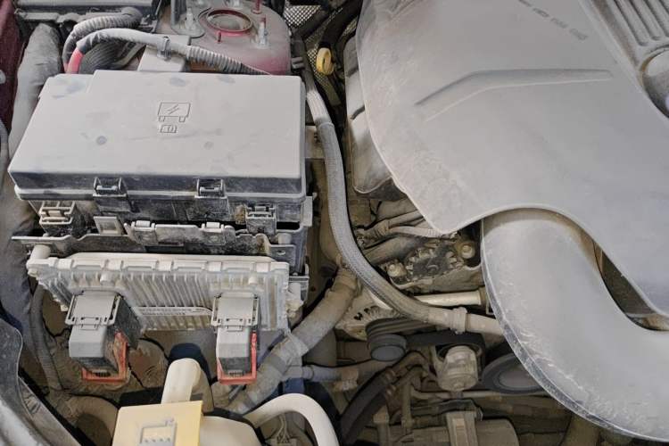 Used Jeep Grand Cherokee  Engine Bay Right