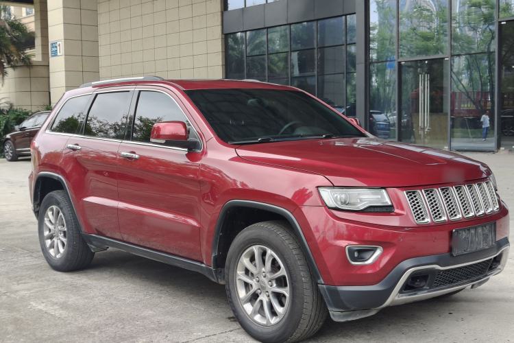 Used Jeep Grand Cherokee 2015 3.0TD Diesel Elite Navigation Edition Exterior 11
