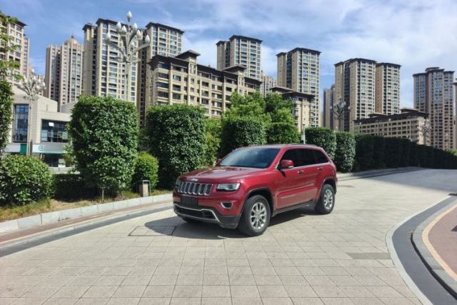 Used Jeep Grand Cherokee 2015 3.0TD Diesel Elite Navigation Edition