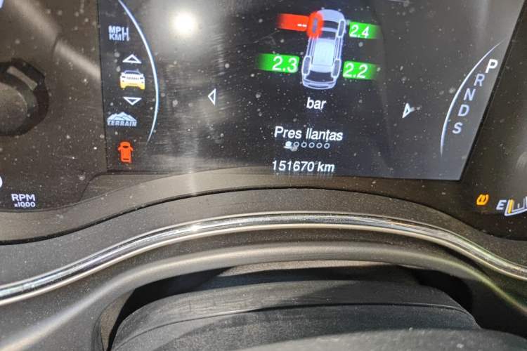 Used Jeep Grand Cherokee  Odometer Close Up