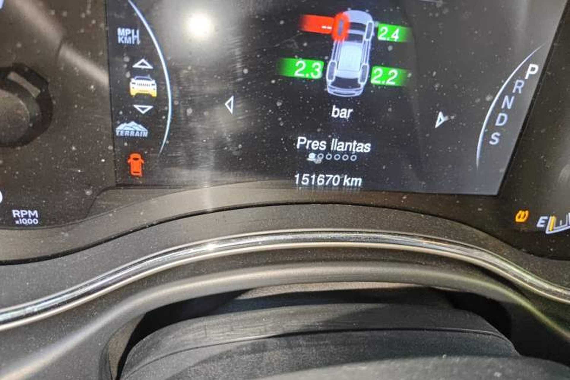 Used Jeep Grand Cherokee  Odometer Close Up