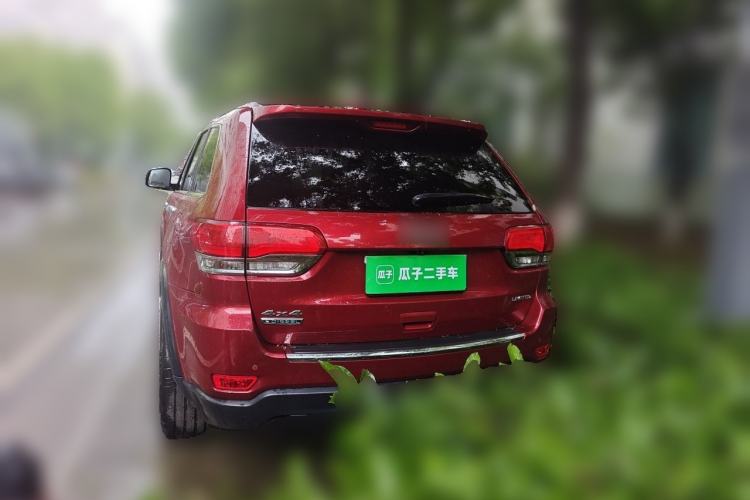 Used Jeep Grand Cherokee 2015 3.0TD Diesel Elite Navigation Edition Rear