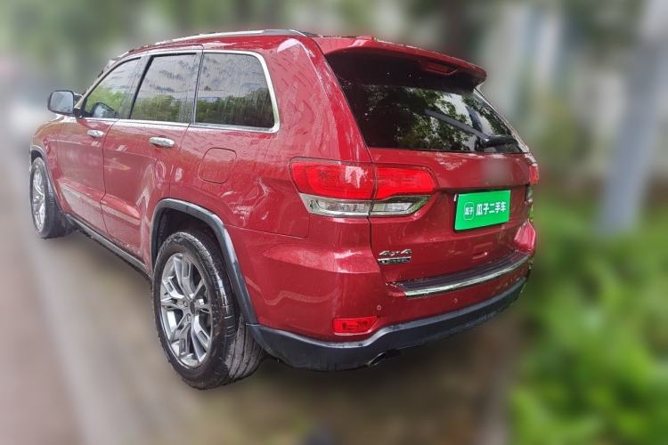 Used Jeep Grand Cherokee 2015 3.0TD Diesel Elite Navigation Edition Rear Left 45 Deg