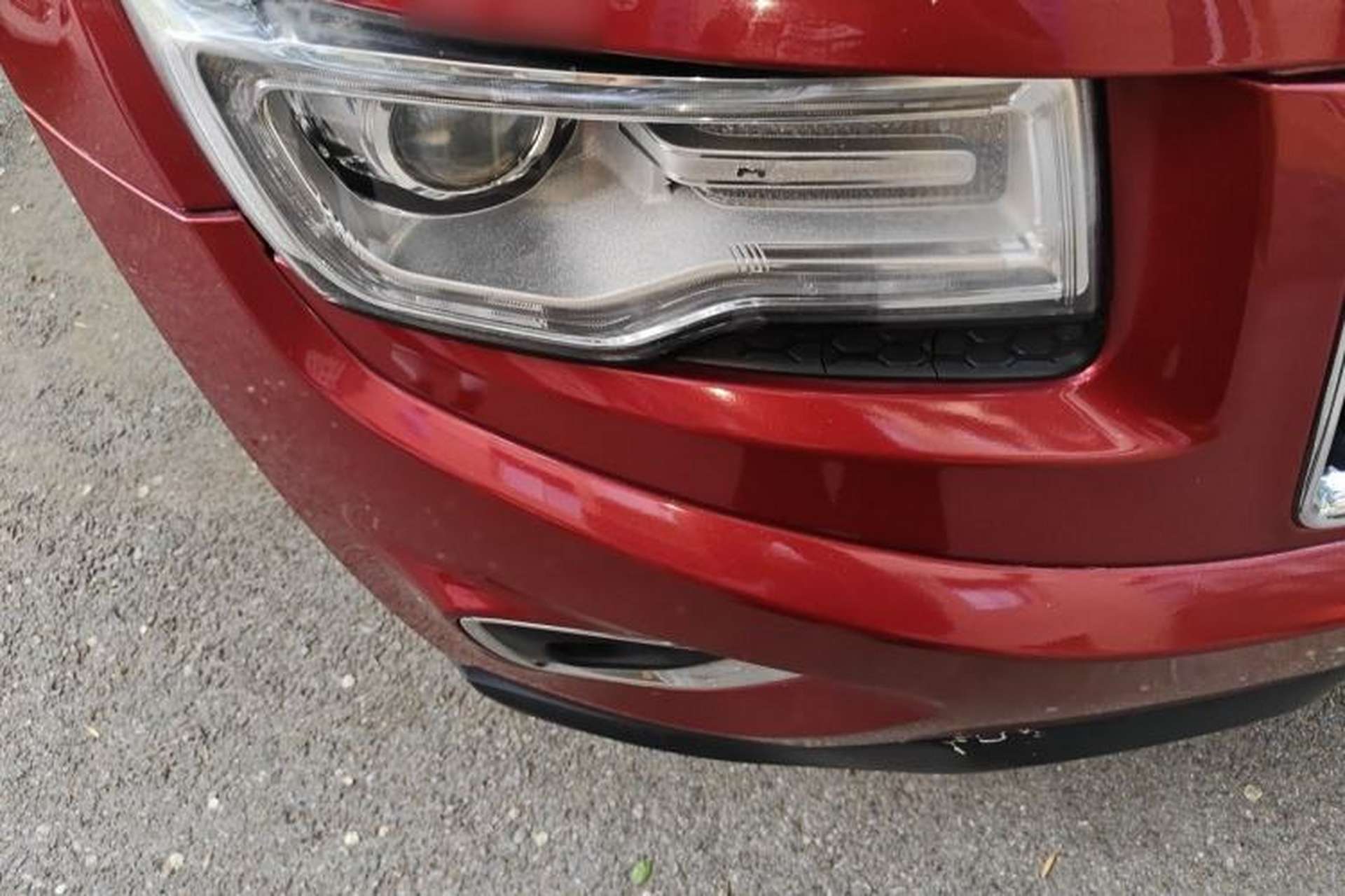 Used Jeep Grand Cherokee  Right Front Headlight