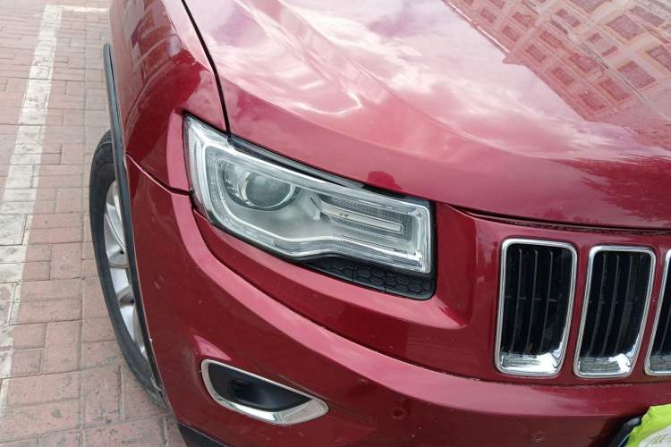 Used Jeep Grand Cherokee 2015 3.0L Comfort Navigation Edition Right Front Headlight