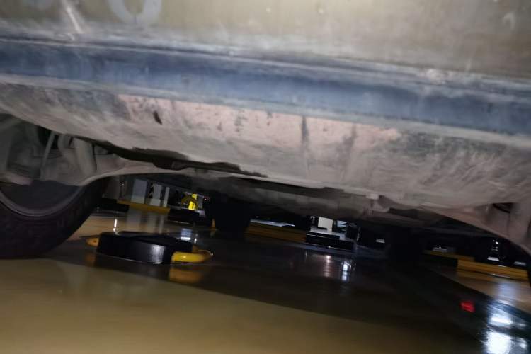 Used Jeep Grand Cherokee 2015 3.0L Elite Navigation Edition Chassis Front