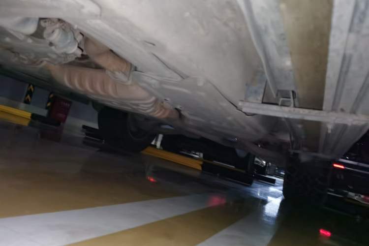 Used Jeep Grand Cherokee 2015 3.0L Elite Navigation Edition Chassis Front Left
