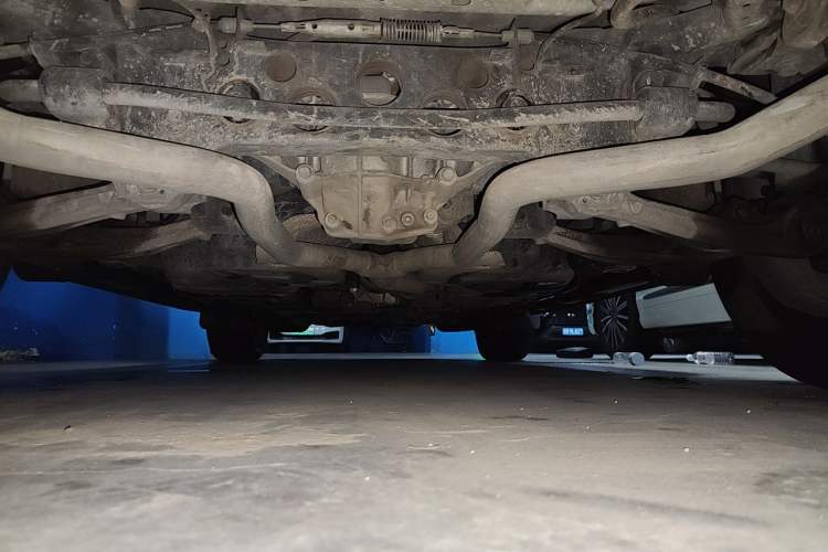 Used Jeep Grand Cherokee 2015 3.0TD Diesel Elite Navigation Edition Chassis Rear