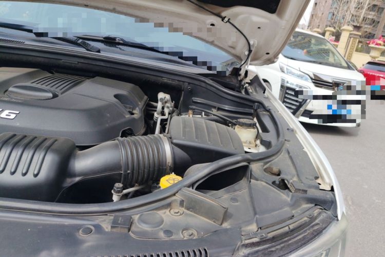 Used Jeep Grand Cherokee 2015 3.6L Luxury Navigation Edition Engine Bay Left