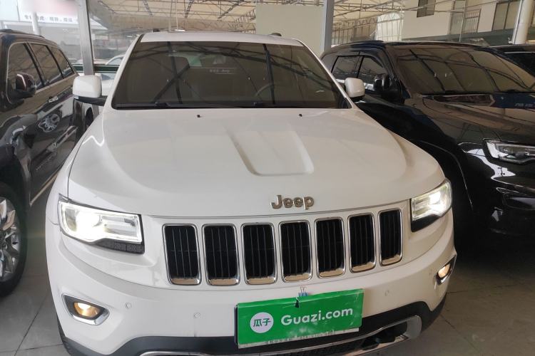 Used Jeep Grand Cherokee 2015 3.0L Comfort Navigation Edition Front