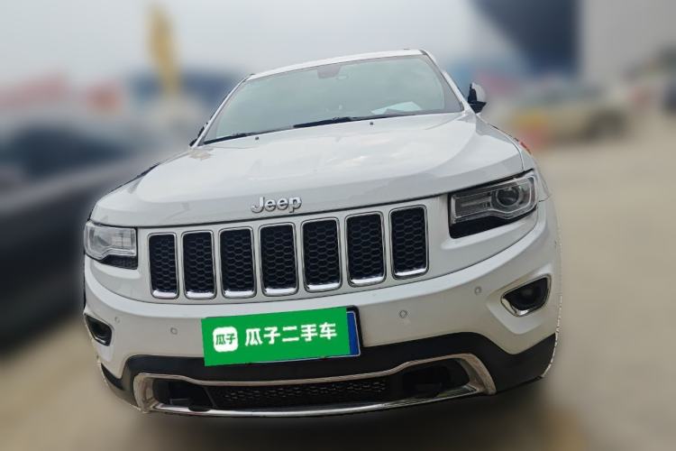 Used Jeep Grand Cherokee 2015 3.0TD Diesel Comfort Navigation Edition Front